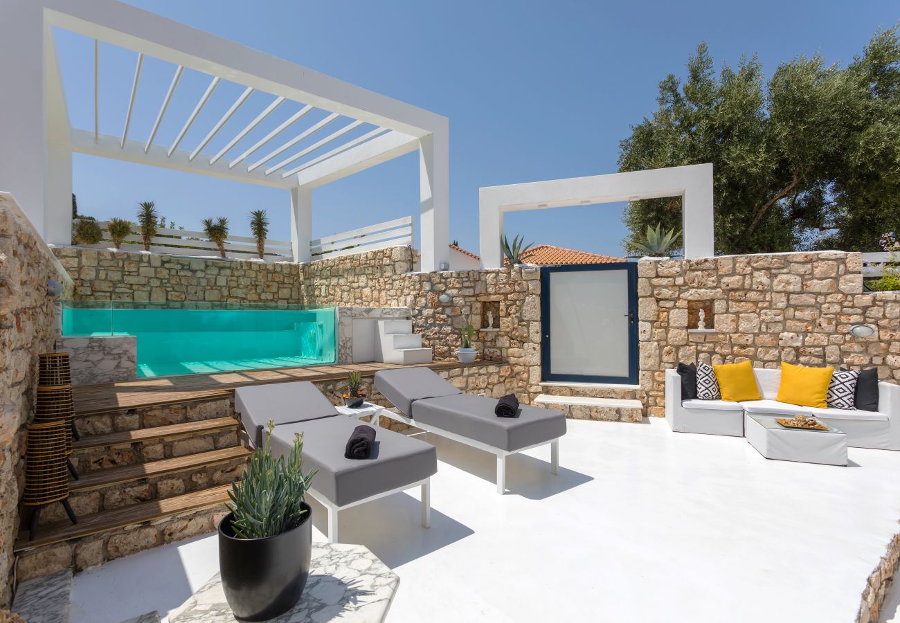 Villa in Agios Nikolaos - Luxury Dion Villa