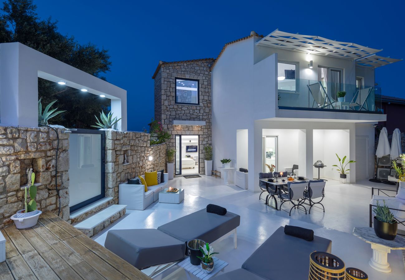 Villa in Agios Nikolaos - Luxury Dion Villa