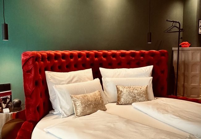 Apartment in Bad Aussee - Red Velvet Romantik Appartement - Bad Aussee City Apartment in Bad Aussee - Red Velvet Romantik Appartement - Bad Aussee City
