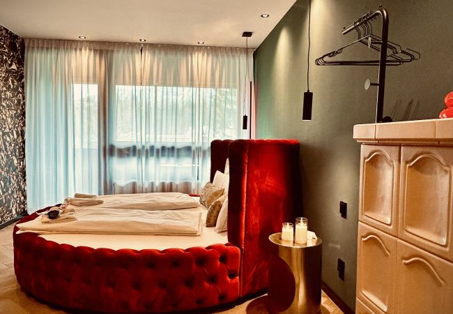 Apartment in Bad Aussee - Red Velvet Romantik Appartement - Bad Aussee City Apartment in Bad Aussee - Red Velvet Romantik Appartement - Bad Aussee City