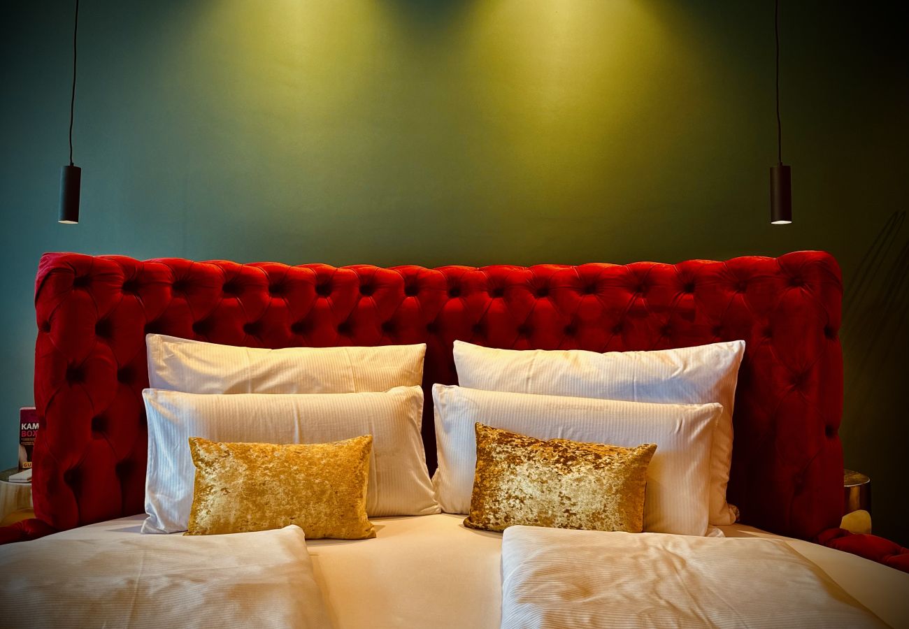 Apartment in Bad Aussee - Red Velvet Romantik Appartement - Bad Aussee City