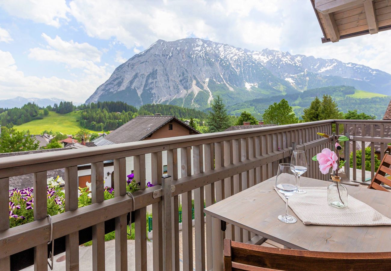 Ferienwohnung in Tauplitz - Grimming Lodge Sonnenröschen