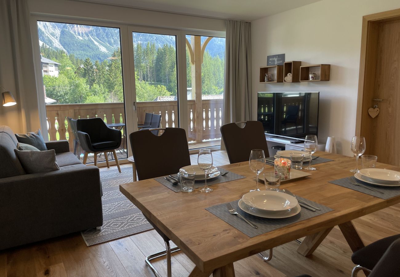 Ferienwohnung in Tauplitz - Panorama Lodge Grimmingblick 206