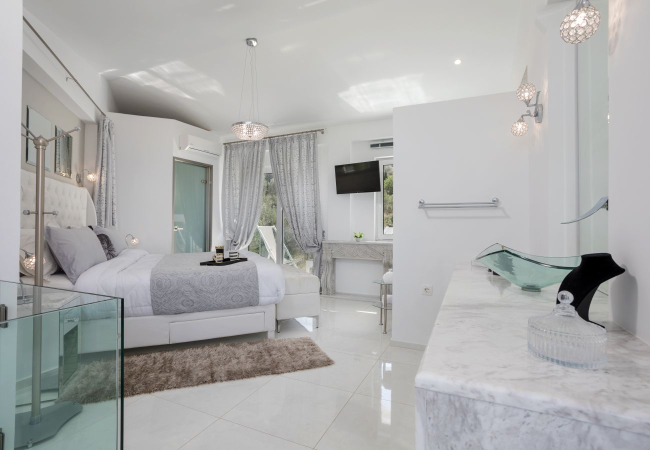 Villa in Agios Nikolaos - Luxury Dion Villa