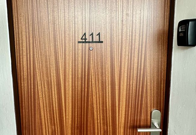 Ferienwohnung in Bad Aussee - Miami Vice Appartement mit Balkon Ferienwohnung in Bad Aussee - Miami Vice Appartement mit Balkon