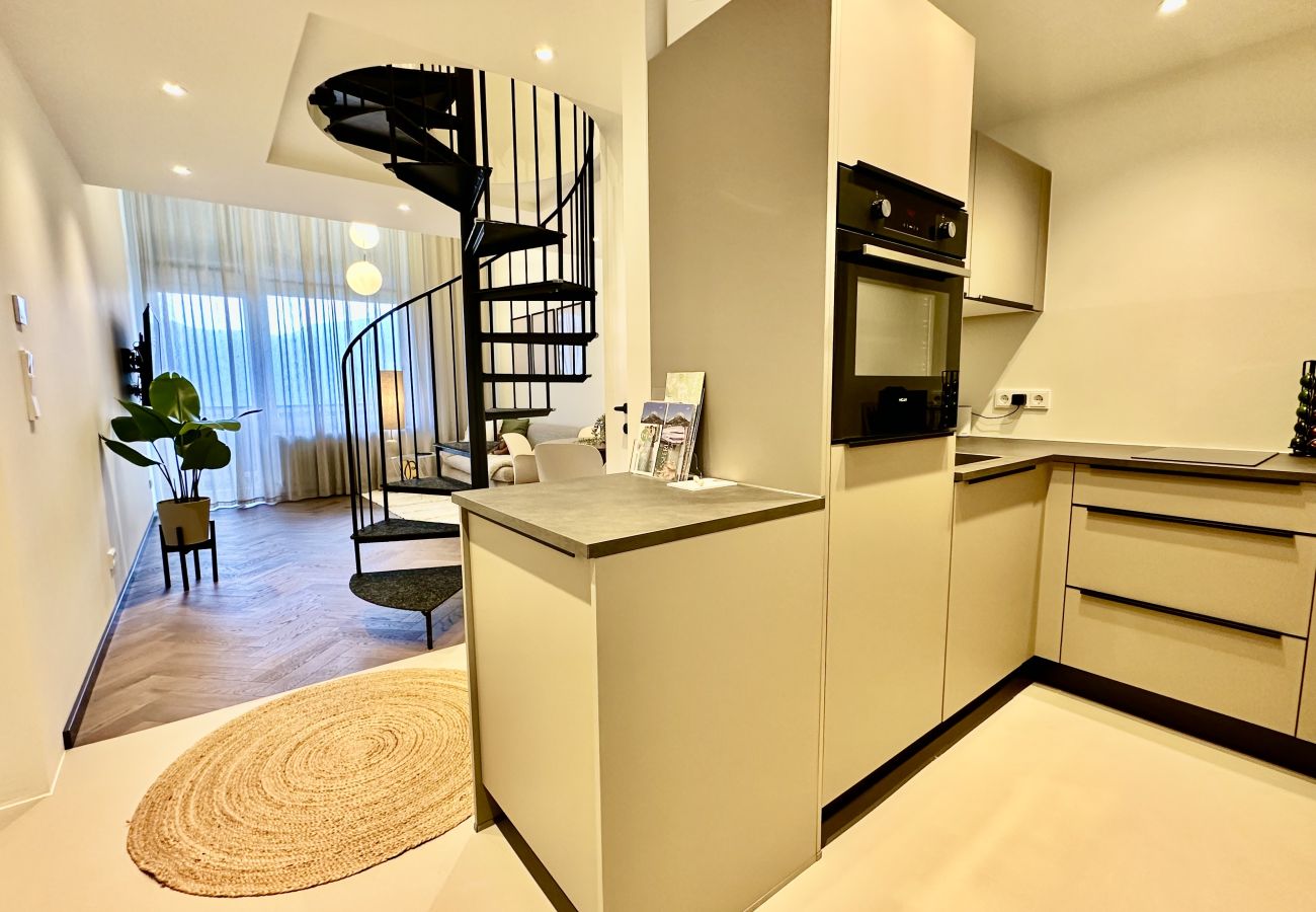 Ferienwohnung in Bad Mitterndorf - Das Alpenzeit Loft mit Grimmingblick
