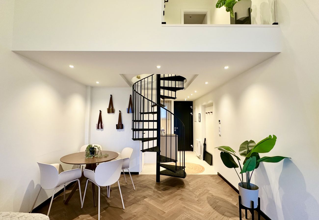 Ferienwohnung in Bad Mitterndorf - Das Alpenzeit Loft mit Grimmingblick