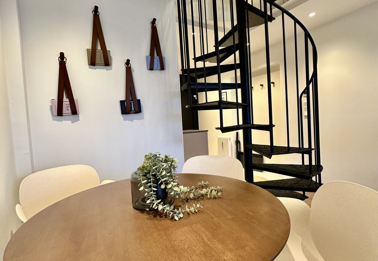 Ferienwohnung in Bad Mitterndorf - Das Alpenzeit Loft mit Grimmingblick