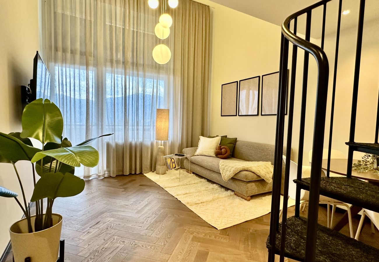 Ferienwohnung in Bad Mitterndorf - Das Alpenzeit Loft mit Grimmingblick